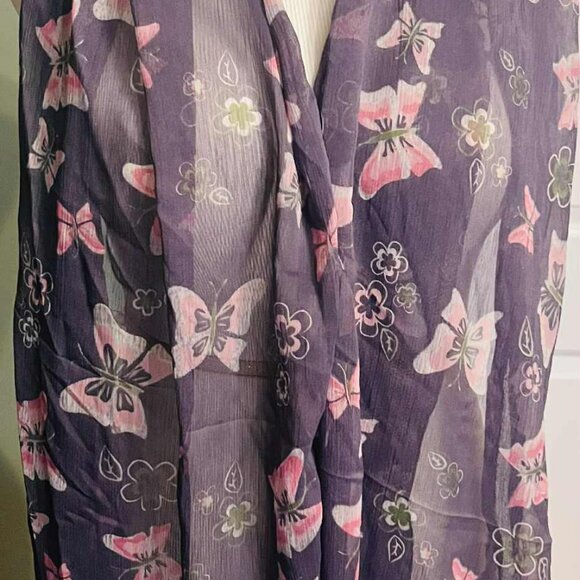 NWT Handmade Scarf by Sana – Lavender Butterflies Design - Picture 7 of 14